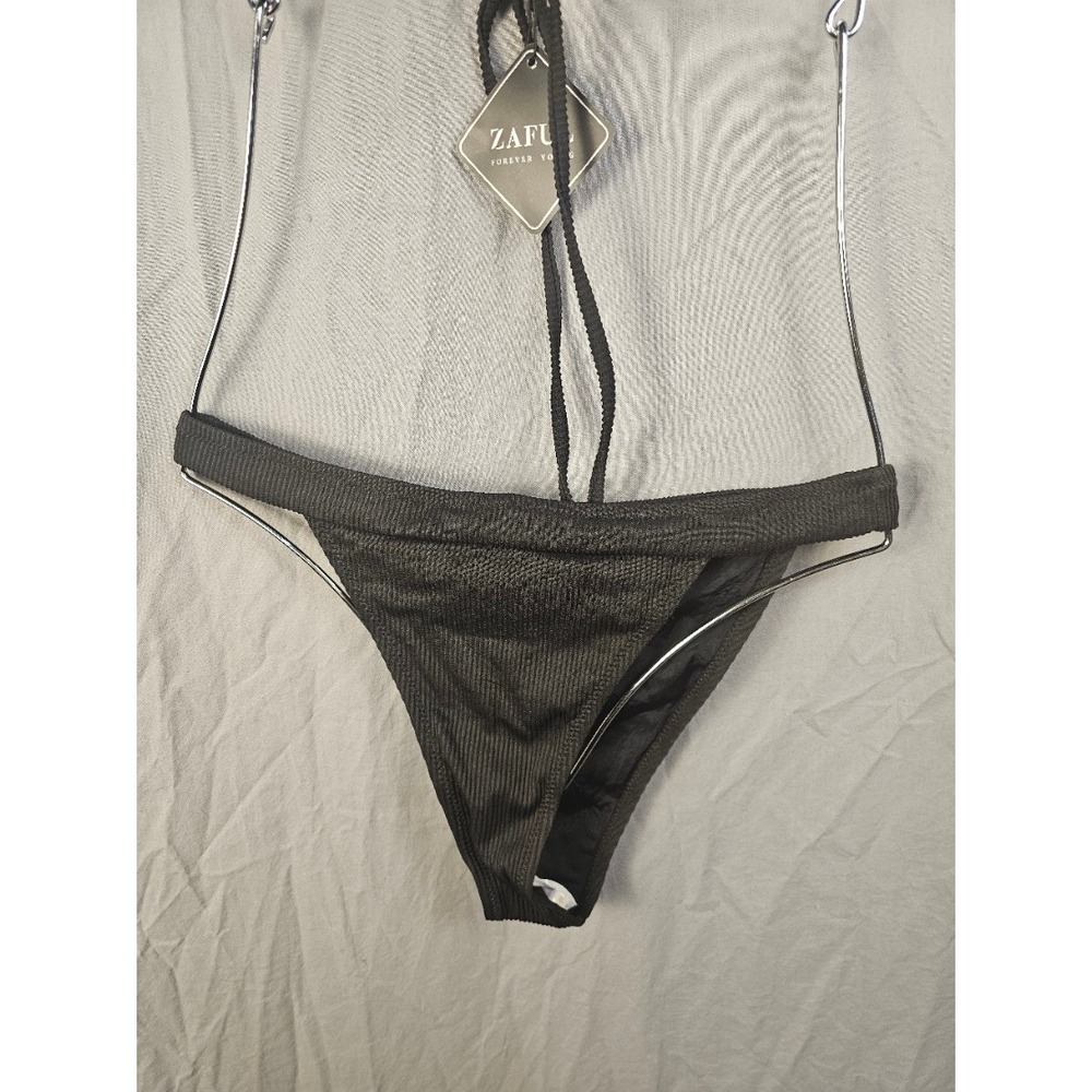 Zaful Womens Ribbed Wrap Triangle Bikini Set Black High Leg Thong Size 6 NEW - Picture 3 of 7